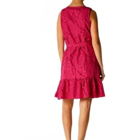 WHBM Fuchsia Sequin Retro Fit & Flare Dress Womens Size S Floral Print V… - Picture 2 of 10